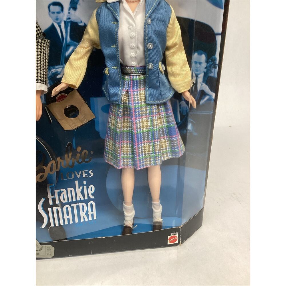 Mattel Barbie Loves Frank Sinatra Collector Edition 2-Doll Set 1999 - Picture 5 of 12